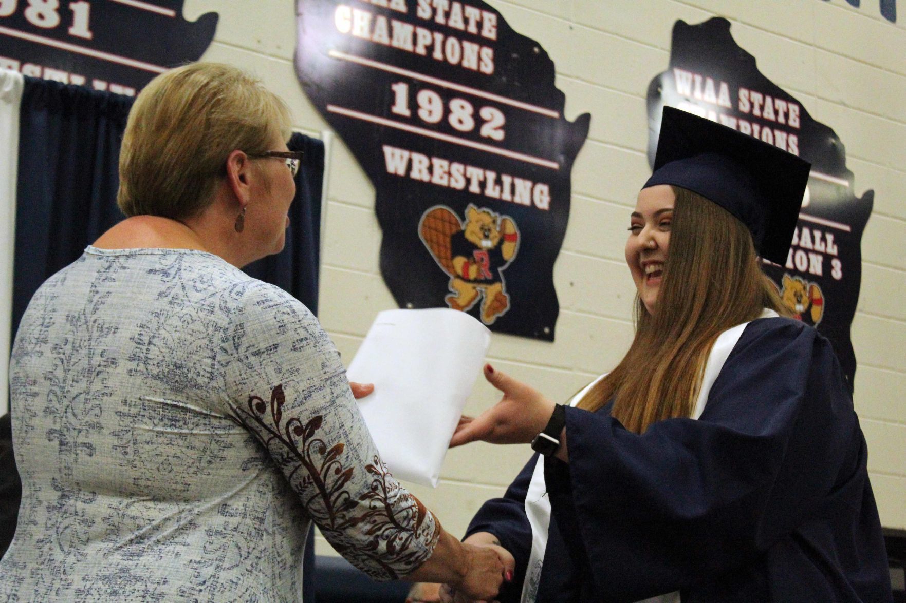 053019-reed-gallery-grad055